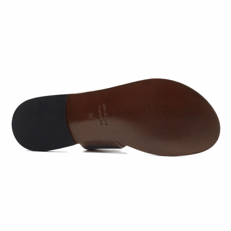 vue dessous sandales plates boucle cuir metallise bronze jules & jenn