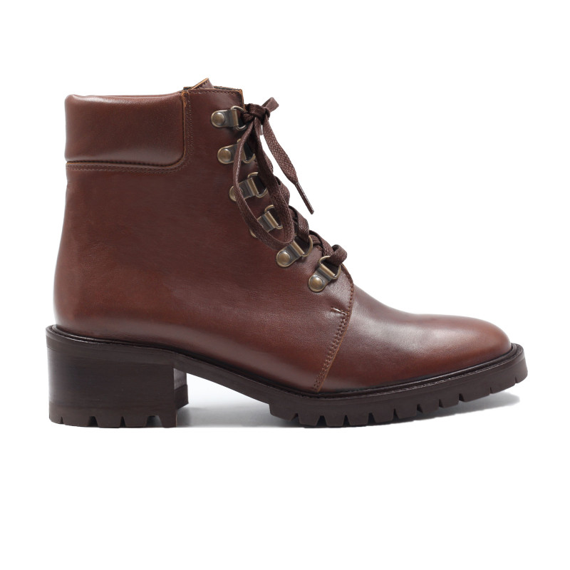 vue exterieur bottillons montagne cuir camel jules & jenn