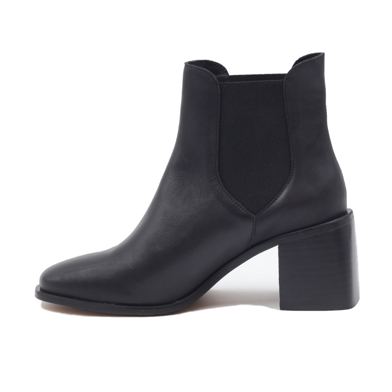 vue interieur bottines chelsea talon cuir noir jules & jenn