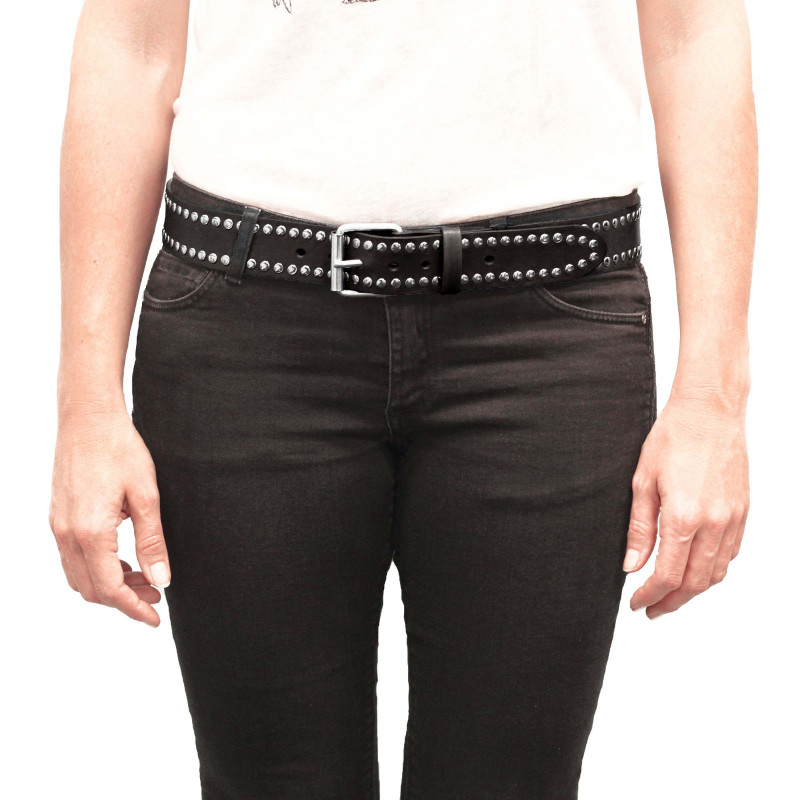 vue portee ceinture cloutee cuir noir jules & jenn