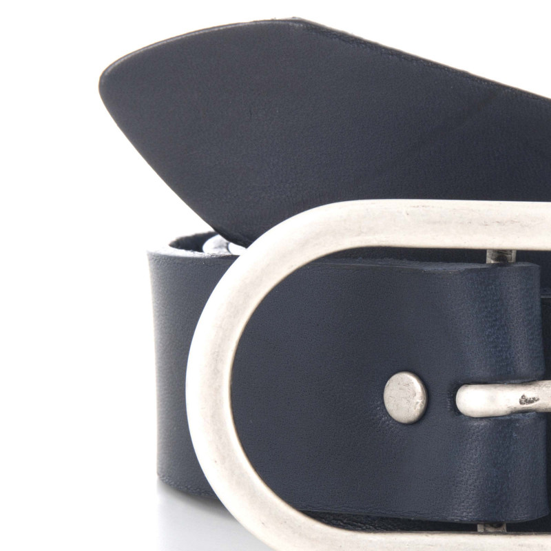 vue serree ceinture large cuir bleu jules & jenn