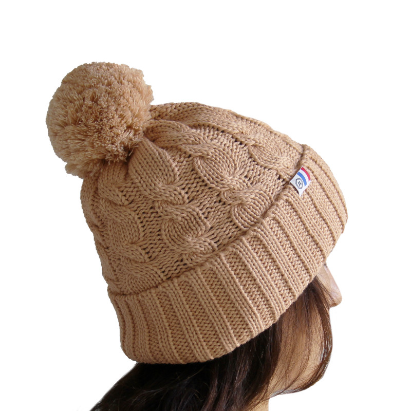 vue portee bonnet pompon laine camel jules & jenn