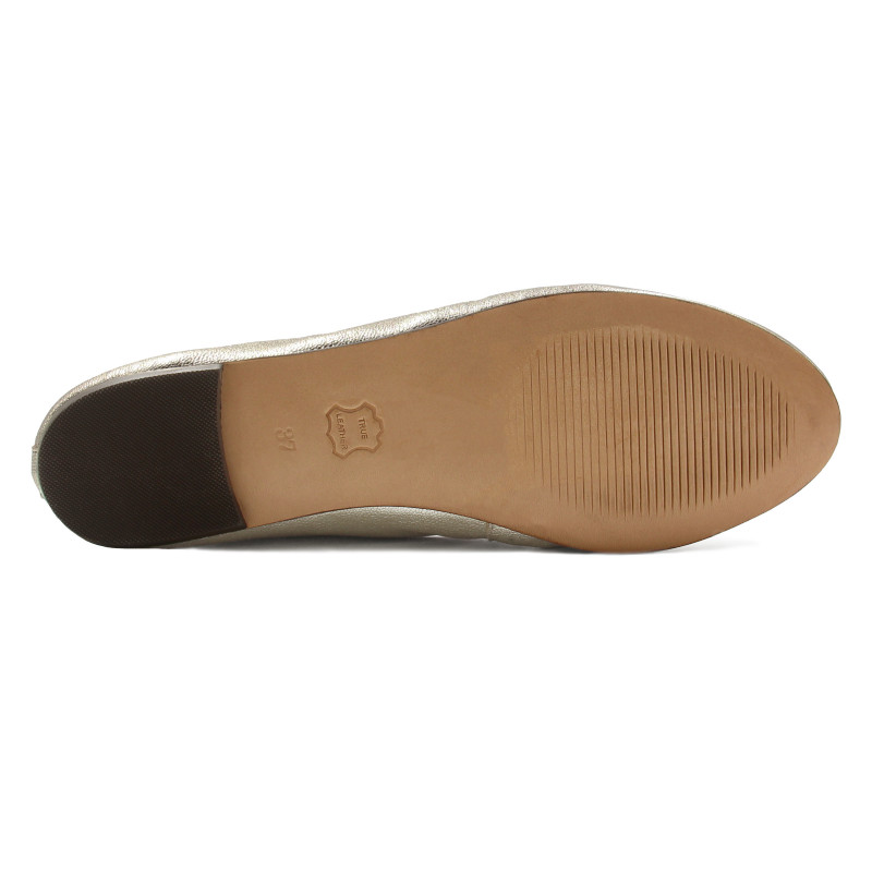 vue dessous ballerines classiques cuir metallise dore jules & jenn
