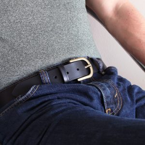 vue portee ceinture milan cuir noir jules & jenn