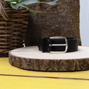 vue posee ceinture paris cuir noir jules & jenn