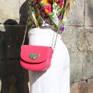 vue portee mini sac cuir fushia jules & jenn
