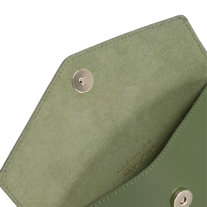 vue interieure pochette enveloppe cuir upcycle kaki jules & jenn