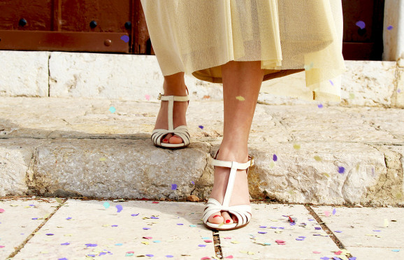 sandales talon brides femme cuir creme jules & jenn