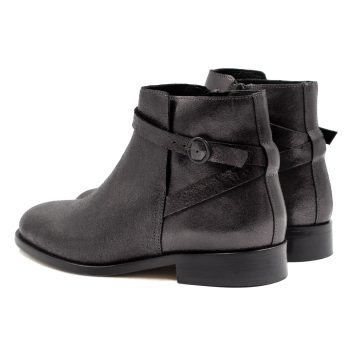 vue arriere bottines cavalieres plates cuir irise noir jules jenn