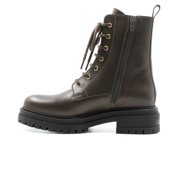 vue interne bottines ranger crantees cuir kaki jules & jenn