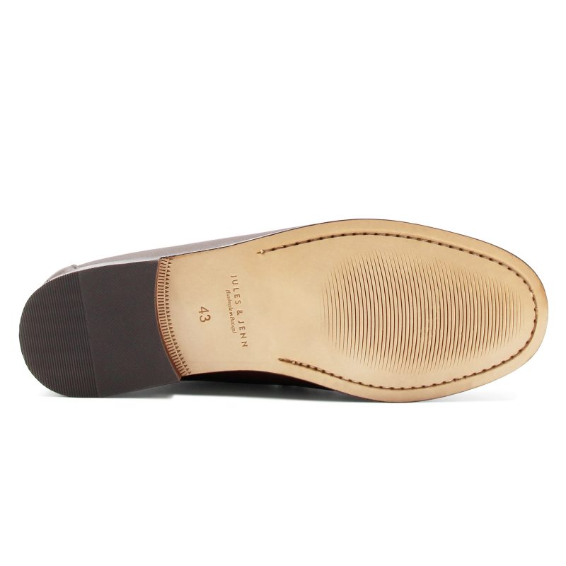 vue dessous mocassins urbains cuir graine marron jules & jenn