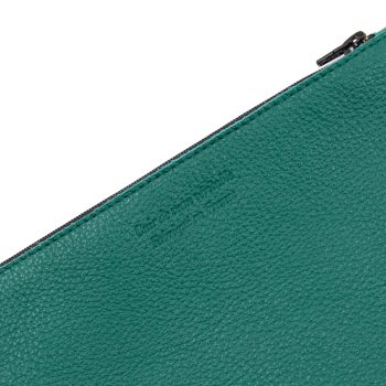 vue detail pochette cuir graine upcycle vert moyen modele jules & jenn